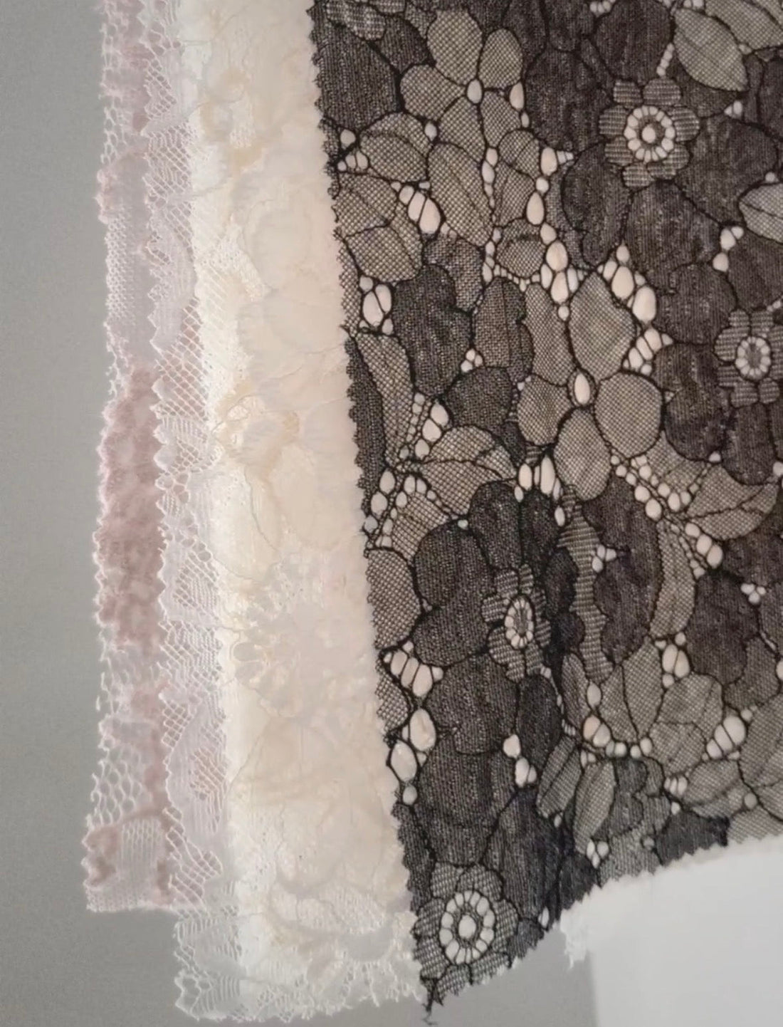 Coton, soie ou dentelle : quelle matière privilégier ?